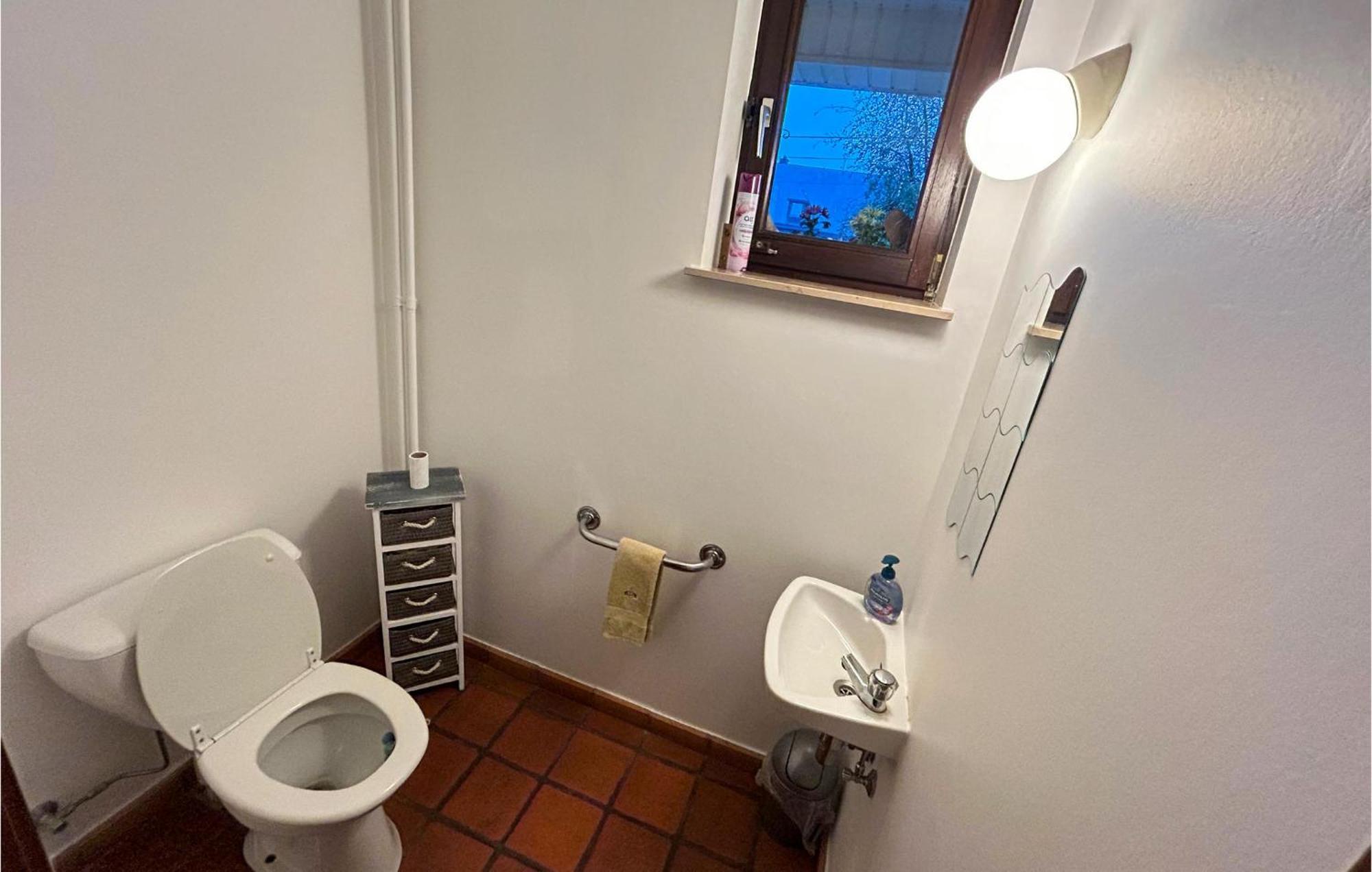 Stunning Apartment In Bastogne With Wifi Luaran gambar